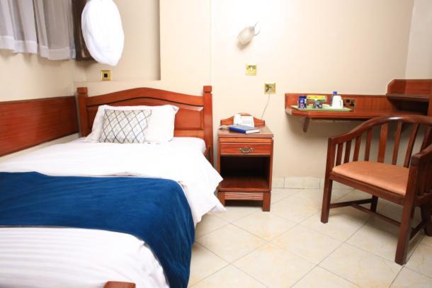 Paris Hotel Nairobi Exterior photo